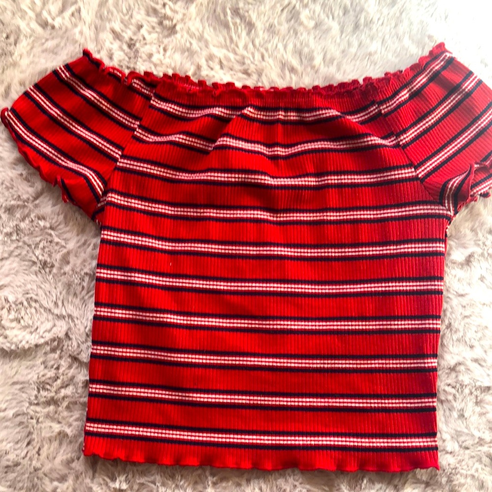 Stripped Crop Top
